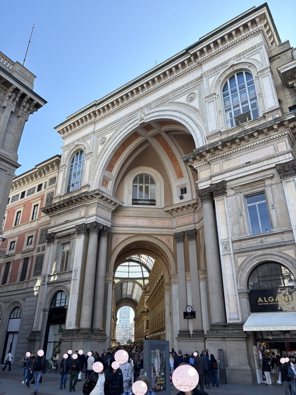 ガッレリア・ヴィットリオ・エマヌエーレ2世の外観