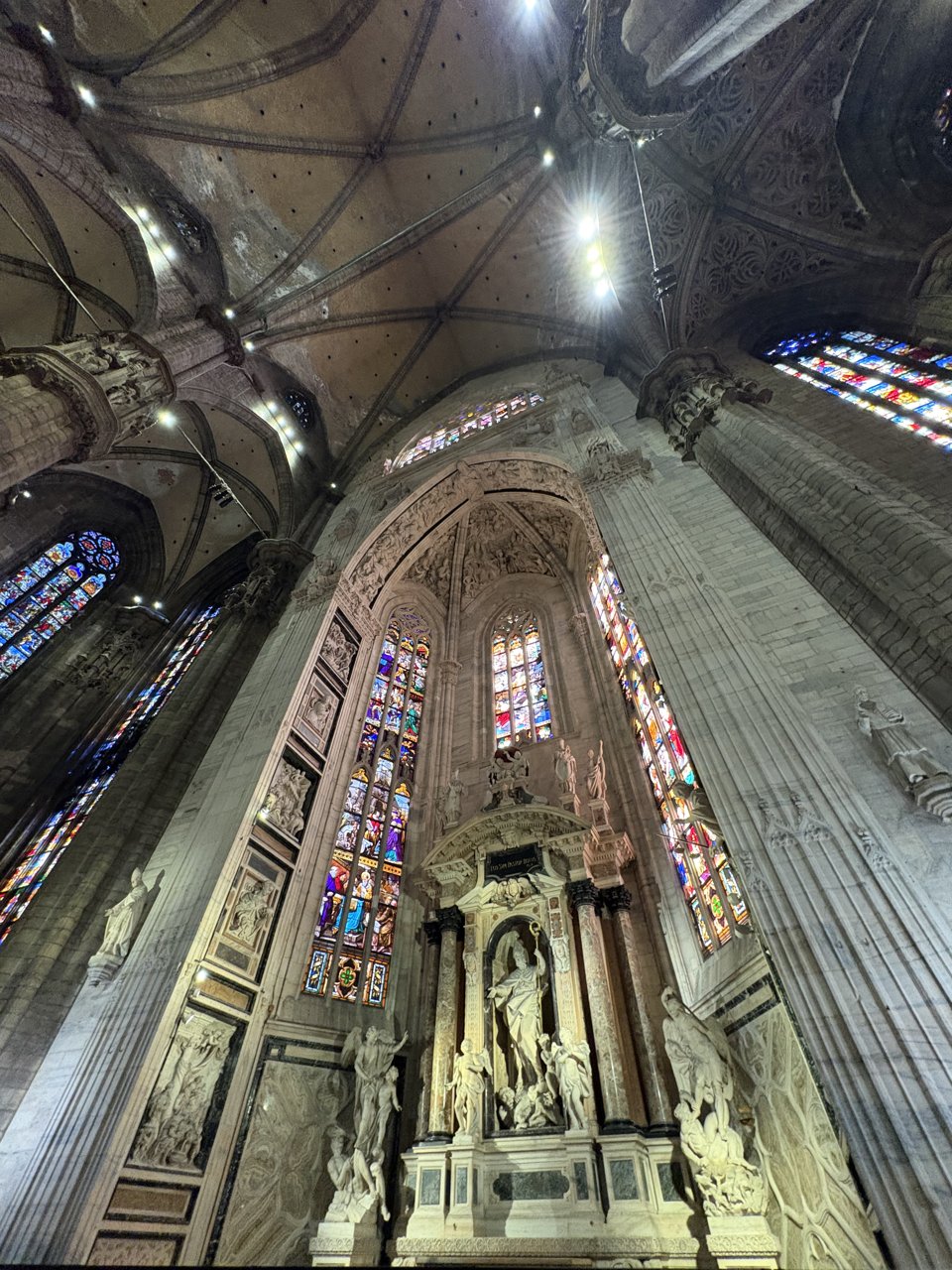 milan_0327_IMG_8705.jpg